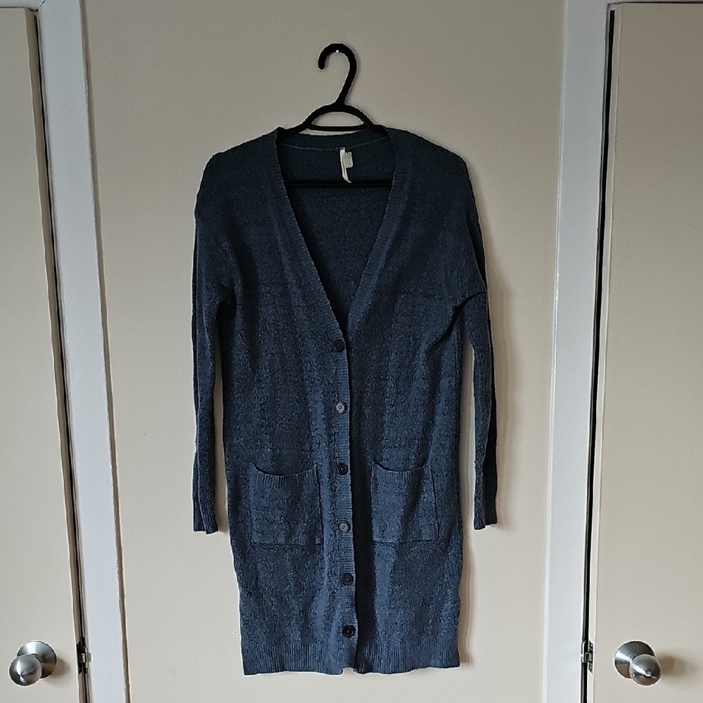 $2 Harlow Women's Blue Cardigan Sweater